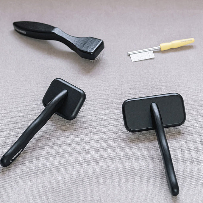 Sensible Slicker Brush - 3 Sizes